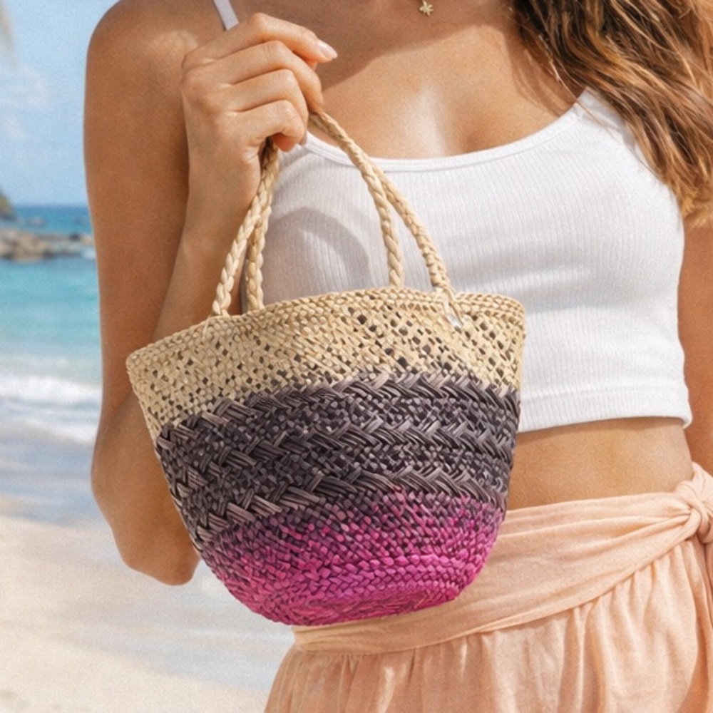 NWT Guanabana XS Handmade Iraca Palm Bag
